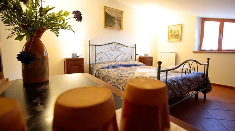 Casale La Torretta Bed & Breakfast Norcia Exterior photo