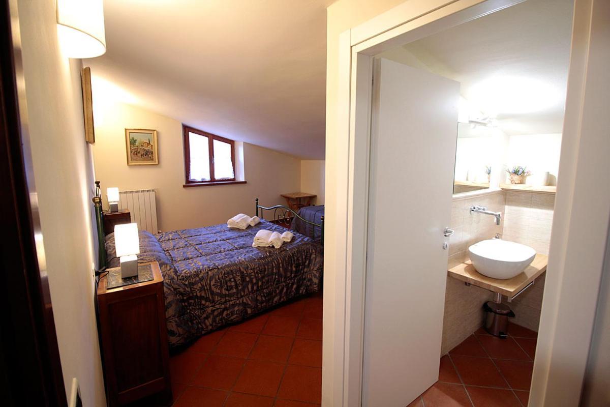 Casale La Torretta Bed & Breakfast Norcia Exterior photo
