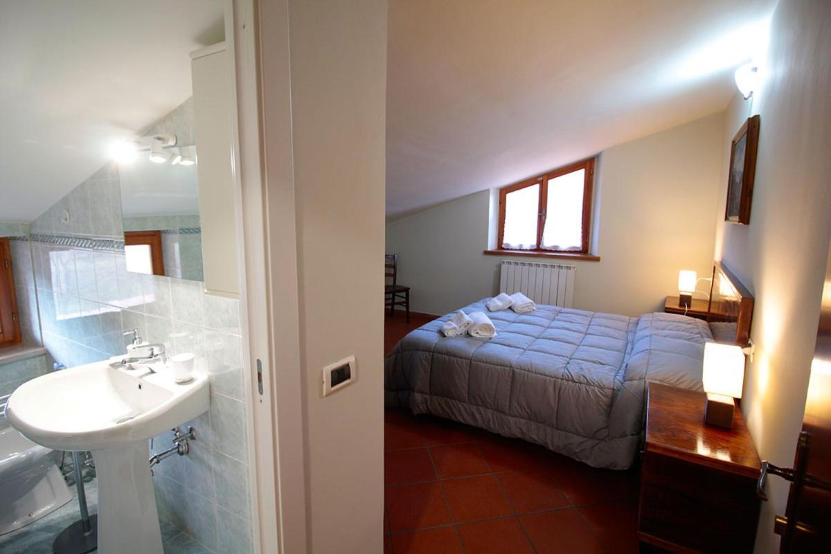 Casale La Torretta Bed & Breakfast Norcia Exterior photo