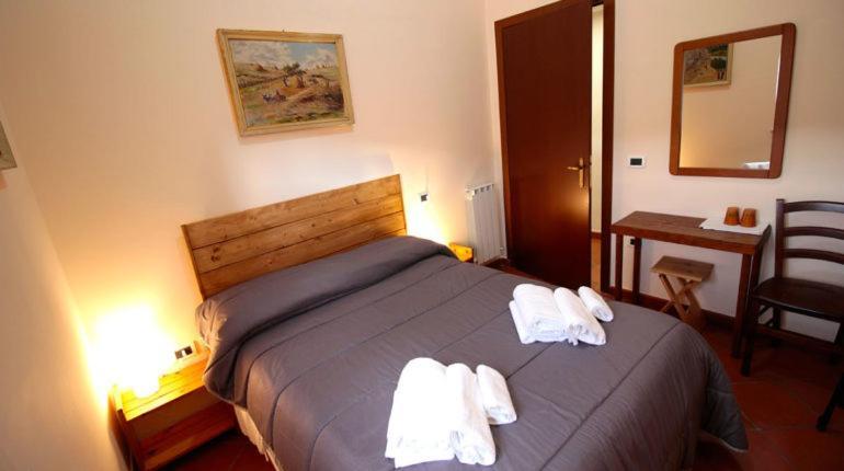 Casale La Torretta Bed & Breakfast Norcia Exterior photo